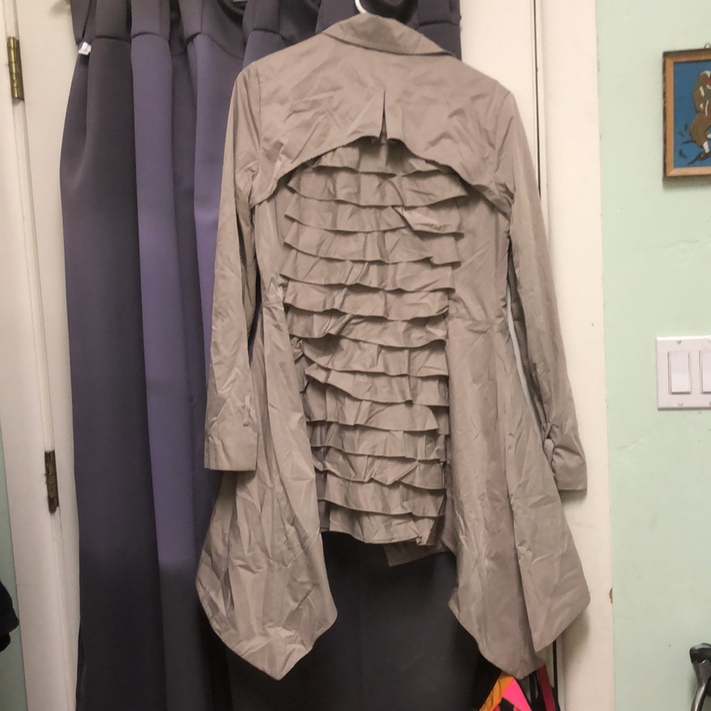 BCBG MAXazria ruffled unique back trench coat